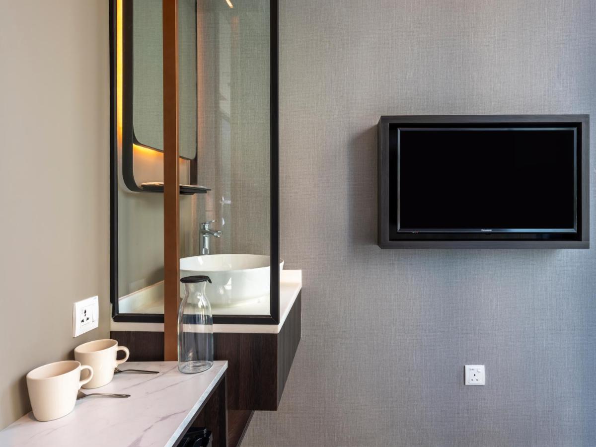 Beverly Hotels Elements Singapore Exterior photo